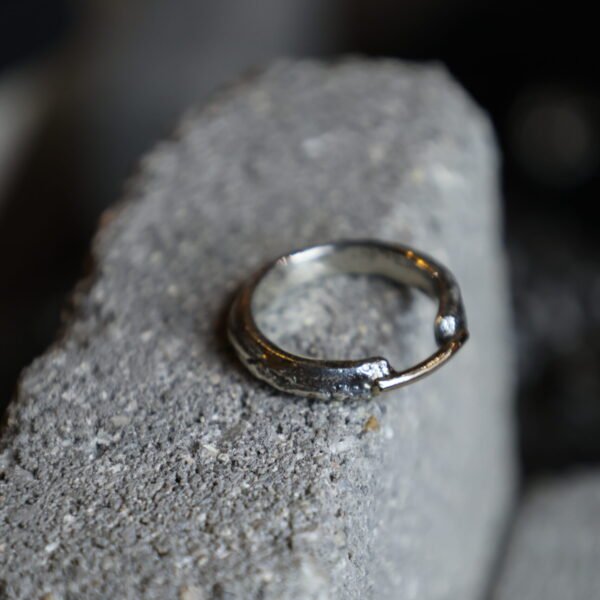 Bague [R093]